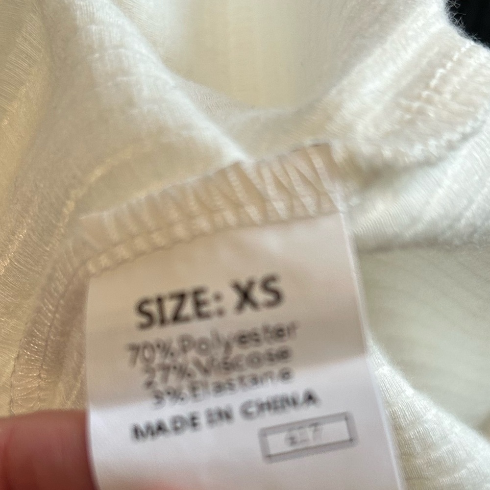 SHEIN Bundle Ribbed Tops Size XS - Picture 4 of 7